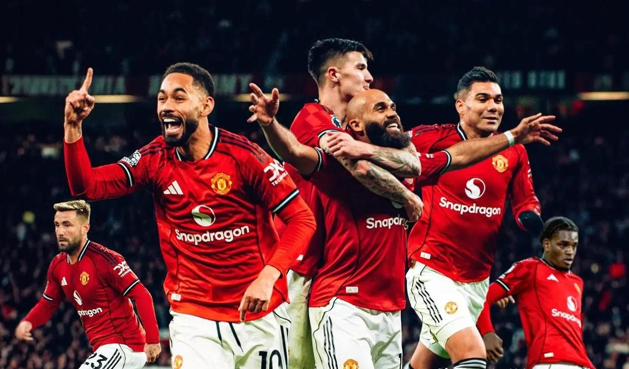Manchester United è tornato tra le prime tre della Premier League.